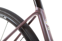 Giant Defy Advanced 1 Shimano 105 Di2 Disc Road Bike 2023, Size M/L