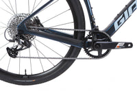 Giant Revolt Advanced 1 Sram Apex Disc Gravel Bike 2025, Size M/L
