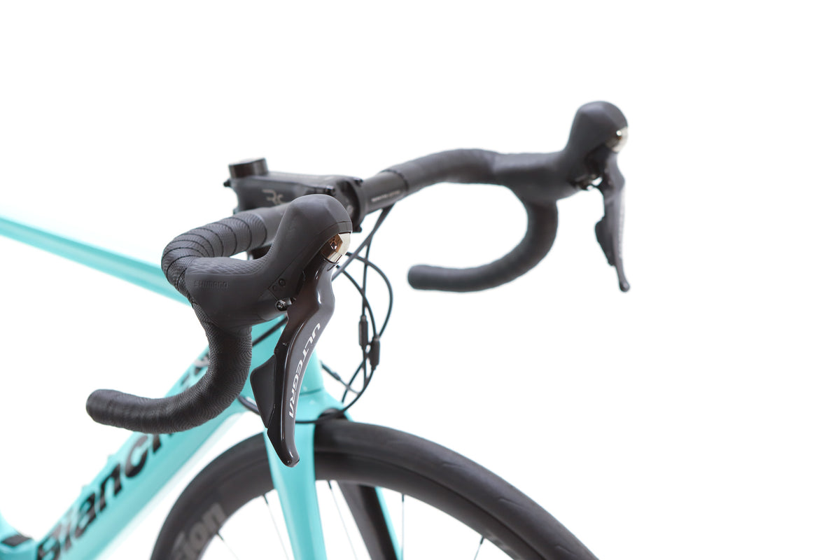 Bianchi Aria e-Road Shimano Ultegra Disc Electric Road Bike 2022, Size 50cm