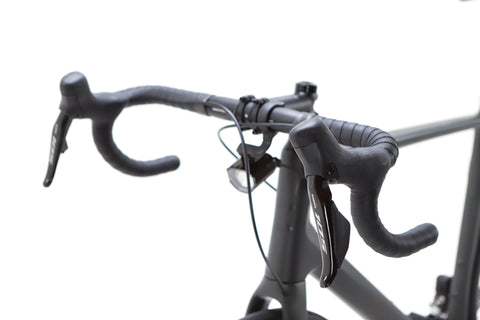 Cannondale Synapse Carbon 2 LE Shimano 105 Di2 Disc Road Bike 2024, Size 58cm
