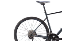 Cube Attain SL Shimano 105 Disc Road Bike 2022, Size Medium