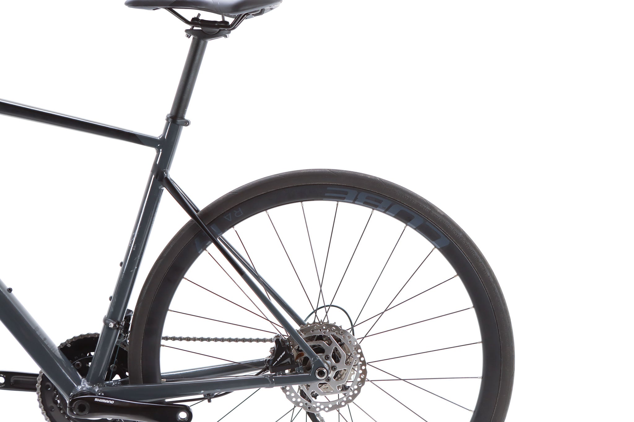 Cube Attain SL Shimano 105 Disc Road Bike 2022, Size Medium