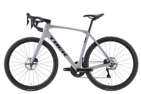Trek Domane SL 7 Gen 4 Shimano Ultegra Di2 Disc Road Bike 2025, Size 56cm