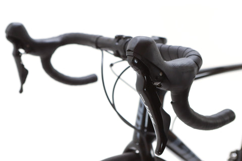 Giant TCR Advanced 2 Shimano 105 Disc Road Bike 2022, Size M/L