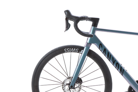 Canyon Ultimate CF SLX 8 Shimano Ultegra Di2 Disc Road Bike 2026, Size Medium