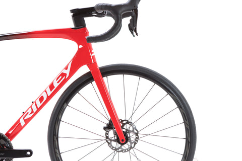 Ridley Fenix SLiC Shimano 105 Di2 Disc Road Bike 2024, Size Medium