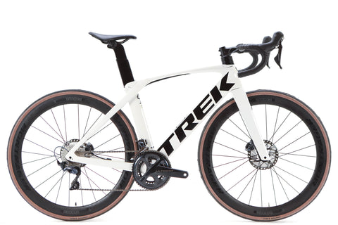 Trek Madone SL Gen 6 Shimano Ultegra Disc Road Bike 2022, Size Medium