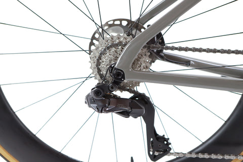 Cannondale Systemsix Hi-Mod Shimano Ultegra Di2 Disc Road Bike 2022, Size 54cm