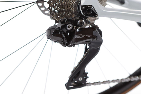 Cannondale SuperSix Evo 3 Shimano 105 Di2 Disc Road Bike 2024, Size 48cm