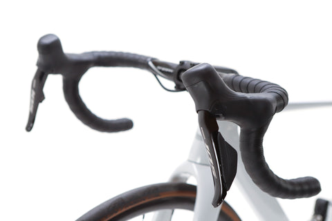Cannondale SuperSix Evo 3 Shimano 105 Di2 Disc Road Bike 2024, Size 48cm