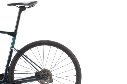 BMC Roadmachine Seven Shimano 105 Di2 Disc Road Bike 2022, Size 56cm