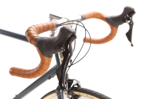 Temple Classic Tour Shimano 105 Road Bike 2021, Size Medium