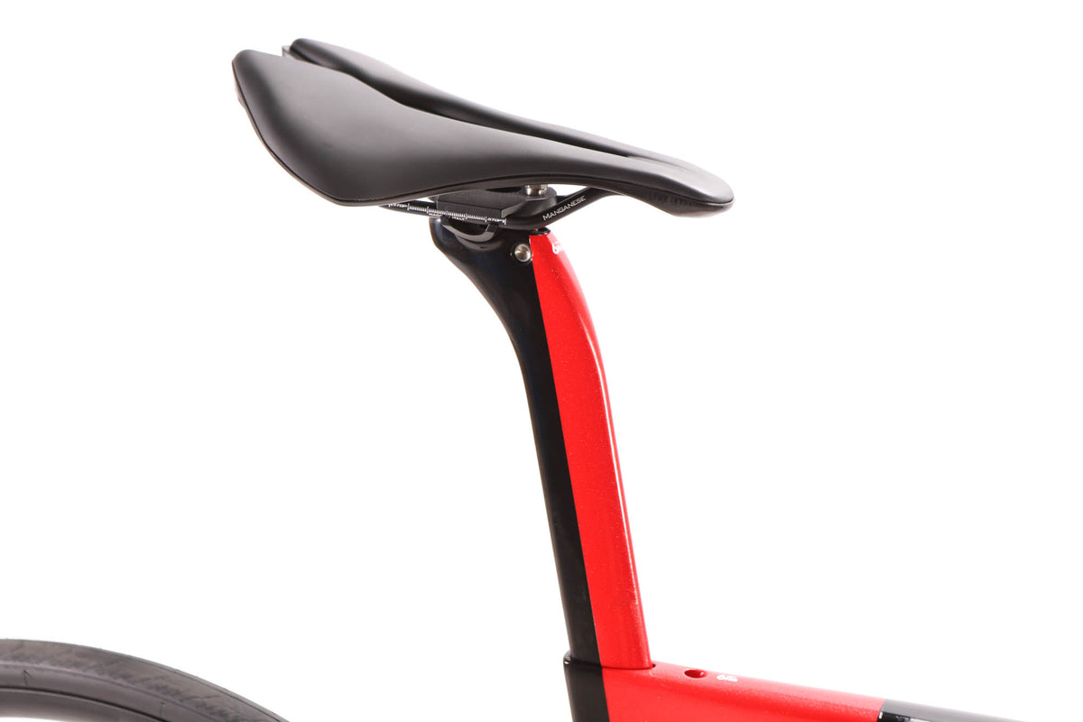 Pinarello F7 Shimano Ultegra Di2 Disc Road Bike 2024, Size 54.5cm