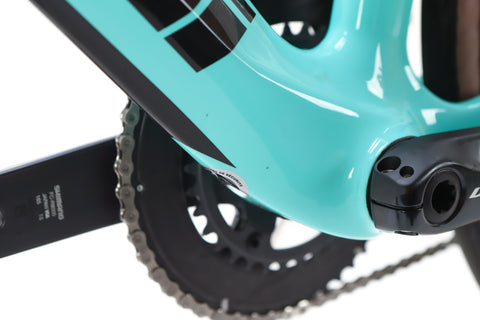 Bianchi Oltre XR4 CV Shimano Ultegra Di2 Disc Road Bike 2019, Size 47cm