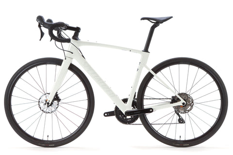 Specialized Roubaix SL8 Sport Shimano 105 Disc Road Bike 2024, Size 56cm