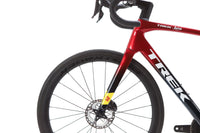 Trek Domane SLR 7 Gen 4 Shimano Ultegra Di2 Disc Road Bike 2024, Size 56cm
