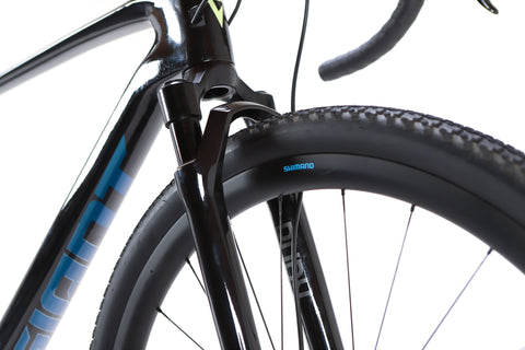 Giant Revolt X Advanced Pro 2 Sram Apex AXS Disc Gravel Bike 2024, Size Medium