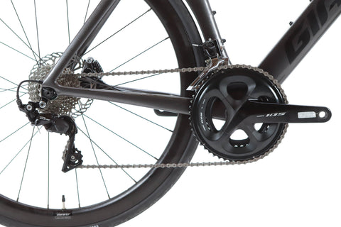 Giant Propel Advanced 2 Shimano 105 Disc Road Bike 2021, Size Medium