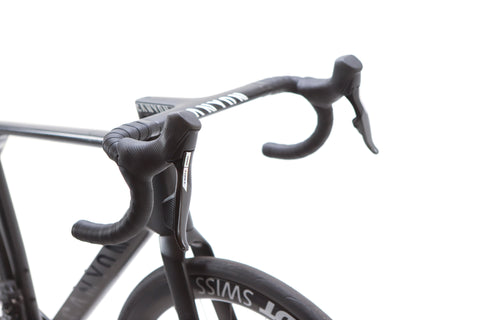 Canyon Endurace CF SLX 8 Sram Force eTap AXS Disc Road Bike 2023, Size Medium