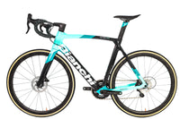 Bianchi Oltre XR4 Campagnolo Chorus Disc Road Bike 2022, Size 59cm