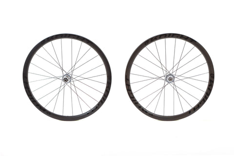 Knight 35 TLA Carbon Disc Wheelset, Shimano Freehub