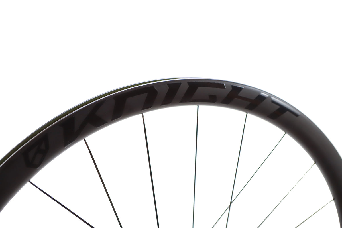 Knight 35 TLA Carbon Disc Wheelset, Shimano Freehub