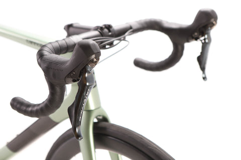 Cannondale Supersix EVO Hi-MOD Shimano Dura-Ace Disc Road Bike 2020, Size 54cm