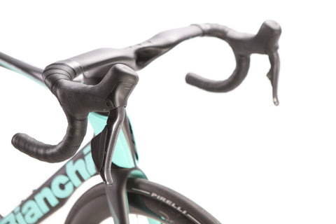 Bianchi Oltre Pro Shimano Ultegra Di2 Disc Road Bike 2023, Size 57cm