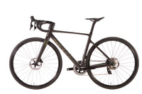Scott Addict RC 30 Sram Rival AXS Disc Road Bike 2022, Size Small