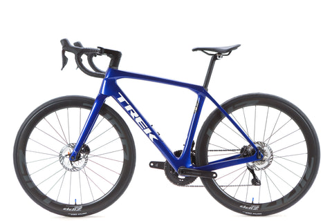 Trek Domane SL 7 Gen 4 Shimano Ultegra Di2 Disc Road Bike 2025, Size 54cm