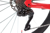 Trek Madone SLR 6 Gen 7 Shimano 105 Di2 Disc Road Bike 2024, Size 54cm