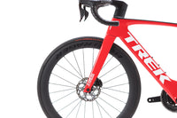 Trek Madone SLR 6 Gen 7 Shimano 105 Di2 Disc Road Bike 2024, Size 54cm