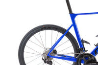 Giant Propel Advanced 2 Shimano 105 Disc Road Bike 2023, Size M/L