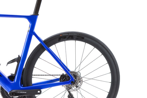 Giant Propel Advanced 2 Shimano 105 Disc Road Bike 2023, Size M/L