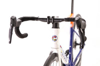 Cinelli Pressure Shimano Ultegra Di2 Disc Road Bike 2023, Size Medium