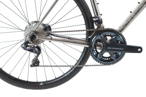 Boardman SLR Titanium 9.6 Shimano Ultgera Di2 Disc Road Bike 2020, Size XS