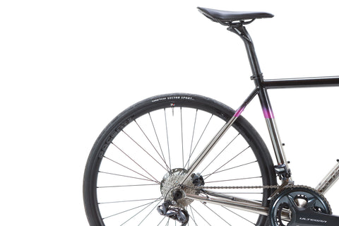 Boardman SLR Titanium 9.6 Shimano Ultgera Di2 Disc Road Bike 2020, Size XS