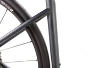 Specialized Tarmac SL6 Shimano 105 Disc Road Bike 2020, Size 56cm