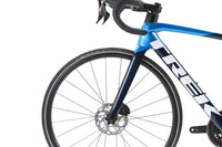 Trek Emonda SL 5 Shimano 105 Disc Road Bike 2022, Size 52cm