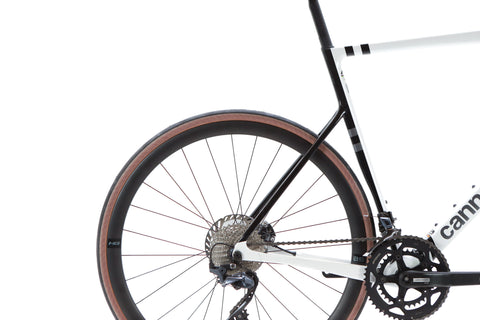Cannondale SuperSix Evo Shimano Ultegra Disc Road Bike 2021, Size 60cm