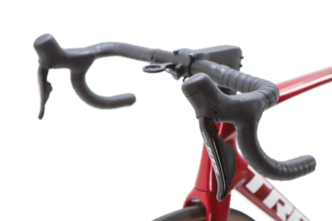 Trek Madone SL 6 Gen 8 Shimano 105 Di2 Disc Road Bike 2025, Size Large