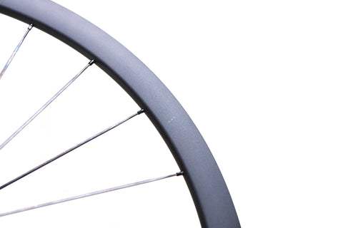 DT Swiss PR 1600 Spline - 23 Disc Wheelset, Shimano Freehub