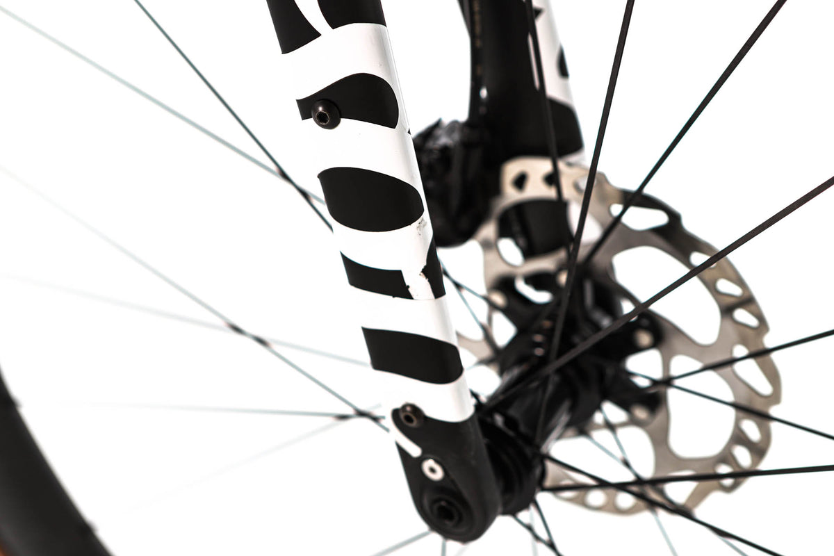 Pearson Rough With The Smooth Shimano 105 Di2 Disc Gravel Bike 2023, Size 54cm
