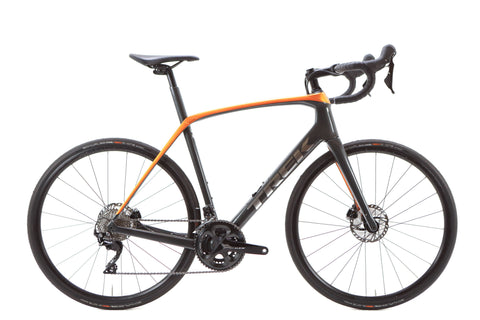 Trek Domane SL 5 Gen 3 Shimano 105 Disc Road Bike 2021, Size 58cm