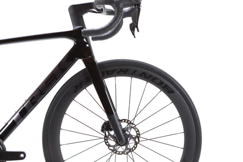 Trek Madone SL 6 Gen 8 Shimano 105 Di2 Disc Road Bike 2026, Size Medium