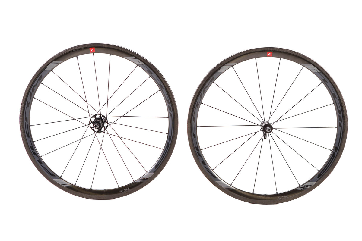 Fulcrum Wind 400c C17 Carbon Road Wheelset 2020, Shimano Freehub