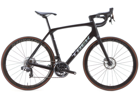Trek Domane SLR 9 Gen 4 Sram Red eTap AXS Disc Road Bike 2023, Size 58cm