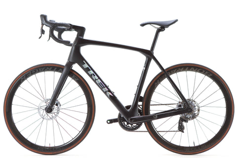 Trek Domane SLR 9 Gen 4 Sram Red eTap AXS Disc Road Bike 2023, Size 58cm