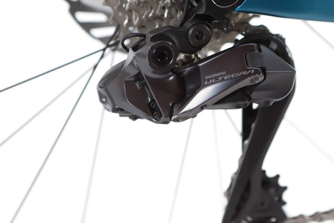 Boardman SLR 9.6 Shimano Ultegra Di2 Disc Road Bike 2023, Size Medium