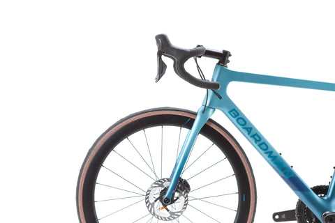 Boardman SLR 9.6 Shimano Ultegra Di2 Disc Road Bike 2023, Size Medium